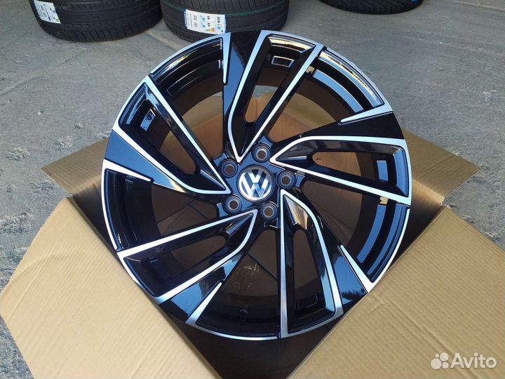 Диски R19 Volkswagen Tiguan R-Line Adelaide style