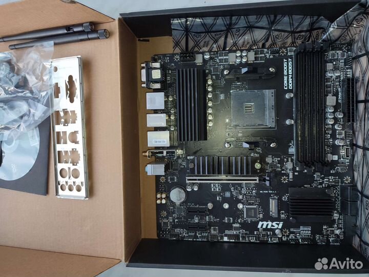 Материнская плата am4 b550