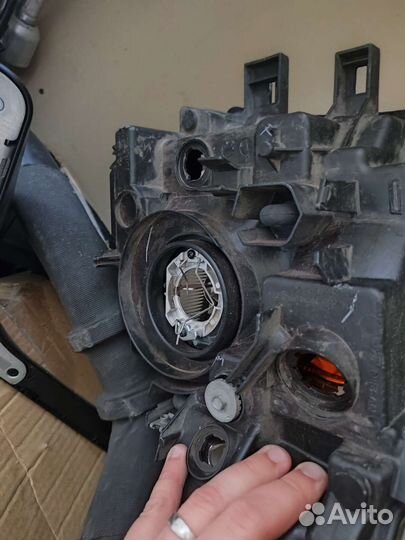 Фары на mitsubishi pajero