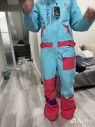 Сноубордический комбинезон женский 46 М