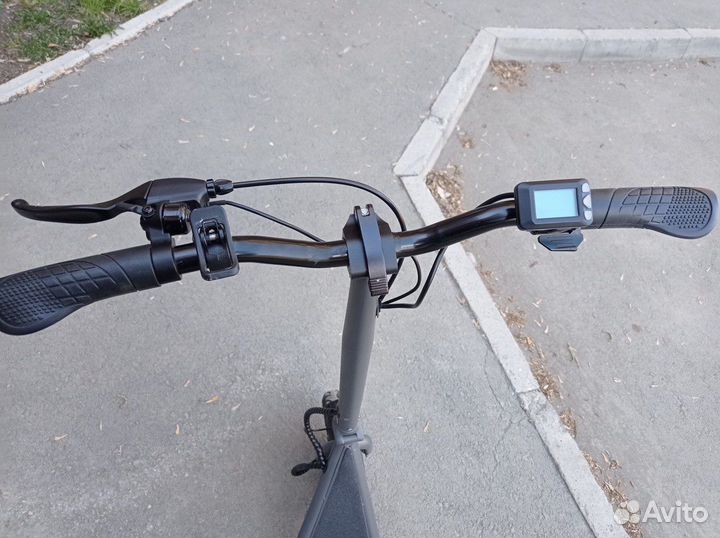 Электросамокат iconbit 120 duo