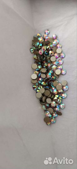 Стразы, камни пришивные