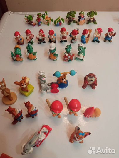 Игрушки Киндер-сюрприз