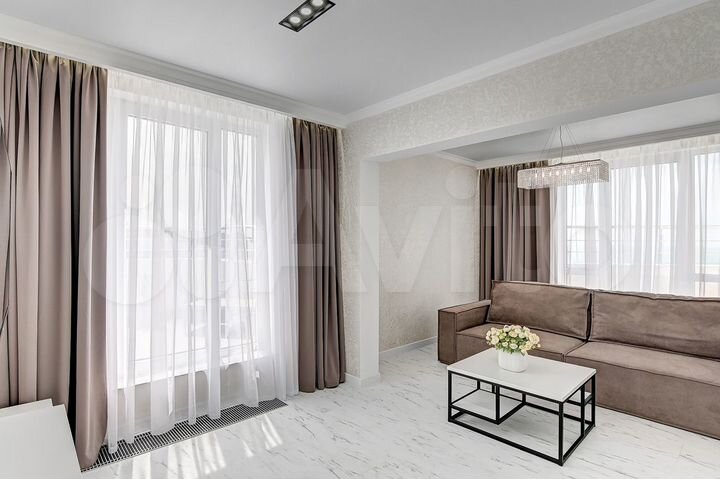 2-к. квартира, 100 м², 21/22 эт.