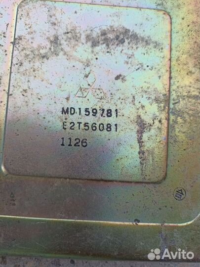 Mitsubishi Colt Lancer электронный блок двс