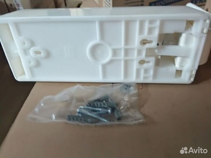 Продам Дозатор dermados S (0,5л)