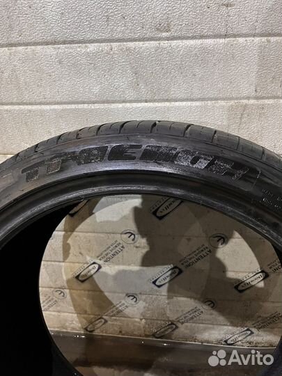 Tracmax X-Privilo TX3 255/35 R19