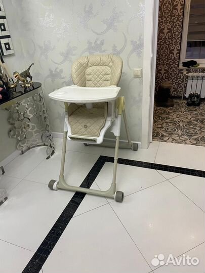 Стул для кормления