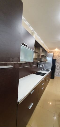 3-к. квартира, 115 м², 3/7 эт.