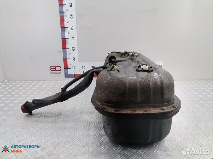 Бак топливный Mitsubishi L200 3 2002 MN120323