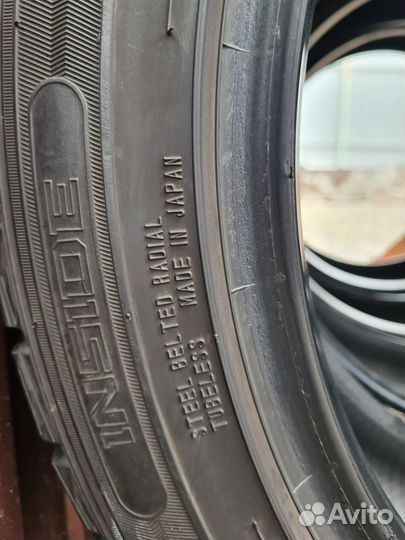 Dunlop SP Winter Maxx WM01 215/50 R17