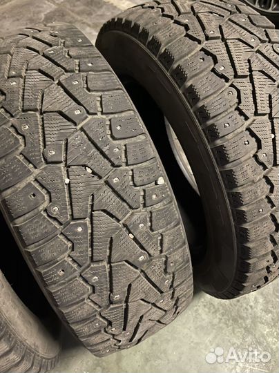 Pirelli Ice Zero 205/60 R16