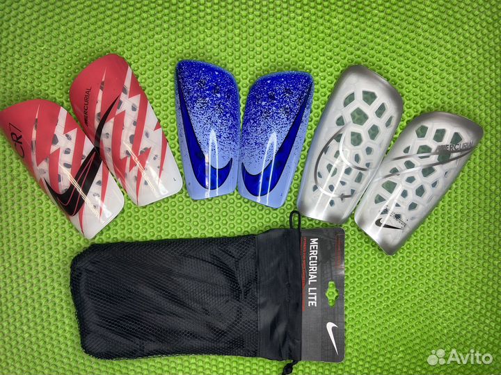 Щитки футбольные nike