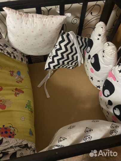 Детская кроватка