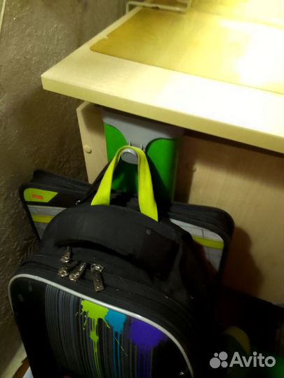 Стол письменный и стул ортопедические