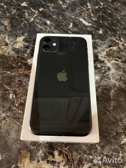 iPhone 11, 64 ГБ