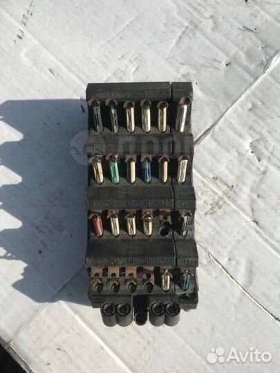 Блок предохранителей Mercedes E-Class W124