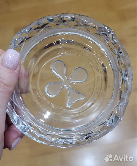 Хрустальная пепельница