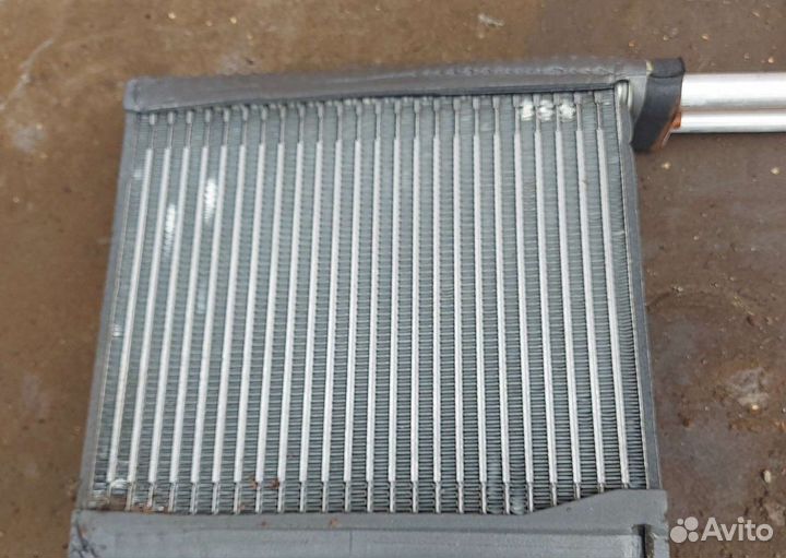 Радиатор кондиционера печки Хонда civic 5D