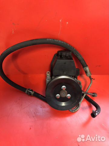 Насос гура к Мерседес Спринтер 2.9 тди