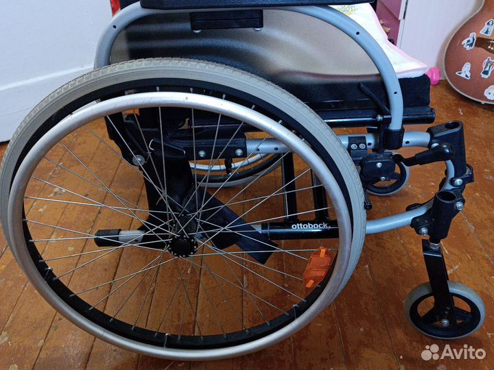 Инвалидная коляска складная новая