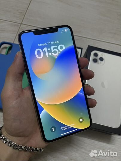 iPhone 11 Pro Max, 64 ГБ