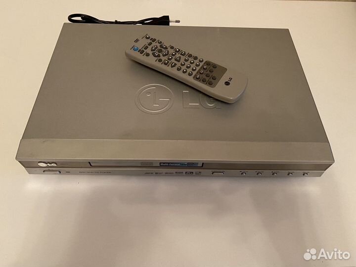DVD плеер LG DS375