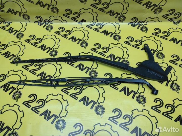 Дворники лобового стекла Toyota Harrier GSU30