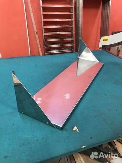 Полка пристенная из нержавейки