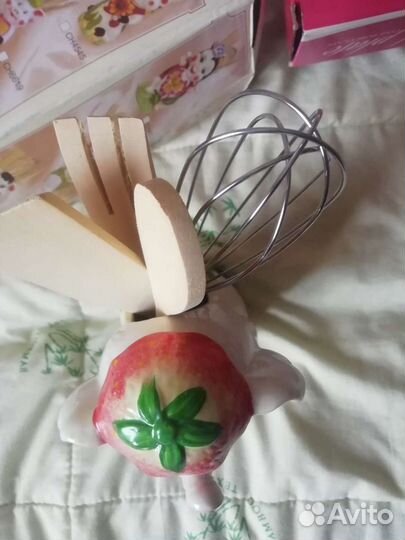 Удобная подставка для кухонной утвари