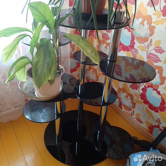 Подставка для цветов