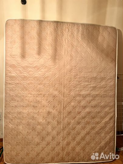 Матрас 160х200 бу