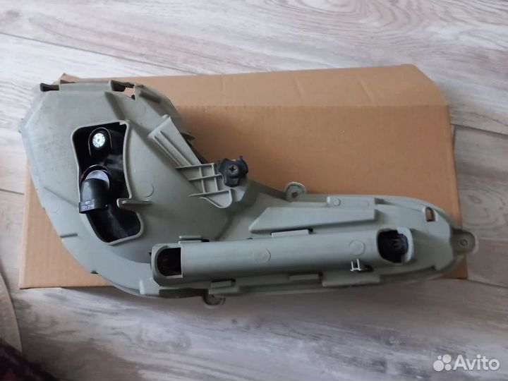 Hyundai solaris фара