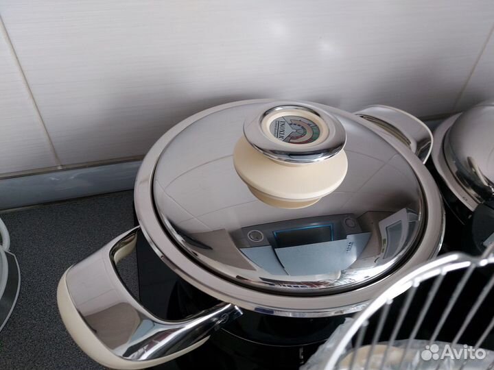 Посуда для приготовления. Кастрюли, сковорода