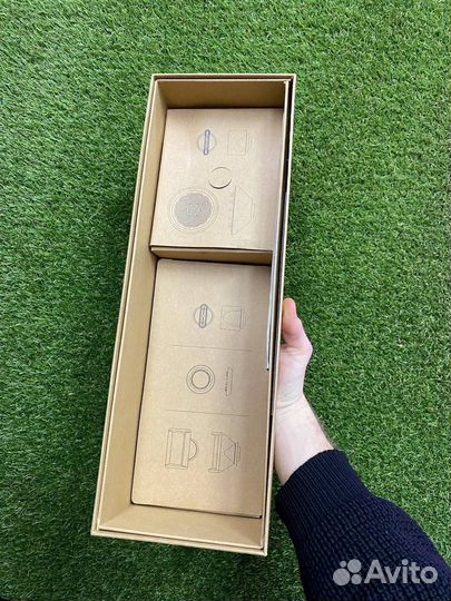 Фен Dysоn suреrsоniс + Нaбoр раcчёсок Dysоn Stylin