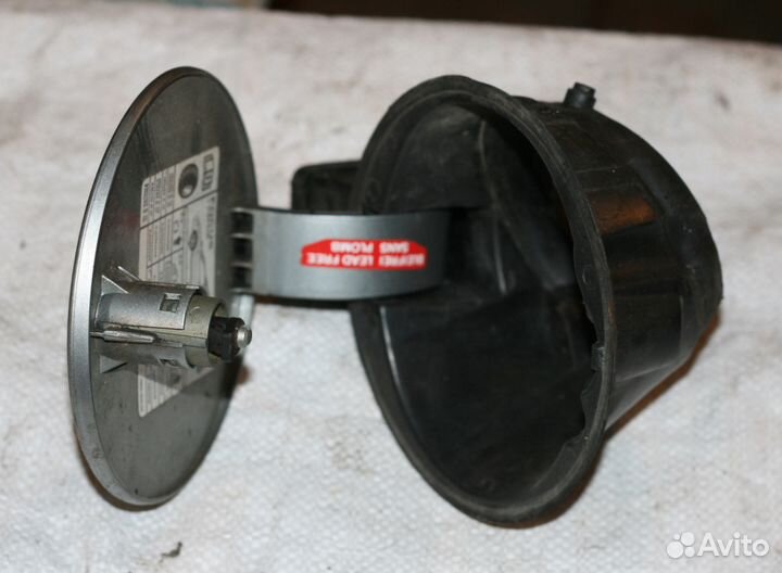 Ford Focus 1 лючок бензобака на Форд Фокус