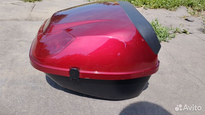 Кофр пластиковый на мотоцикл