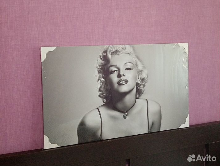 Картина на подрамнике 