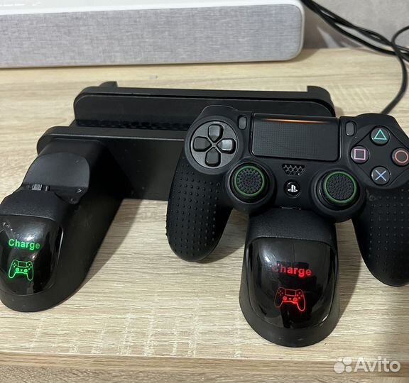 Sony PS4 pro 1tb с играми