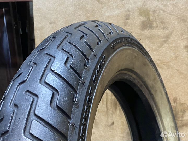 130/90/16 Dunlop Harley D402F (Белая полоса)