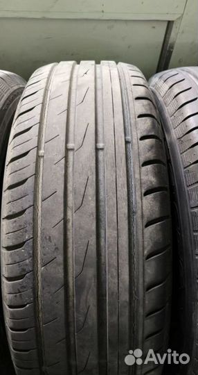 Toyo Proxes CF2 215/65 R16