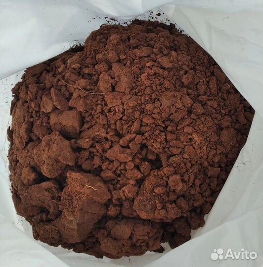 Перегной конский в мешках