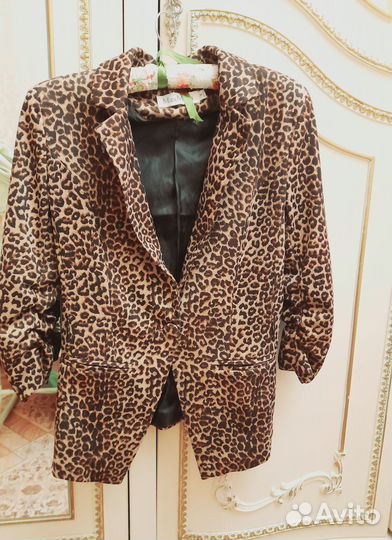 Пиджак женский