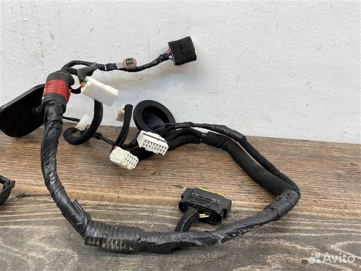 Проводка двери передняя левая Hyundai I40