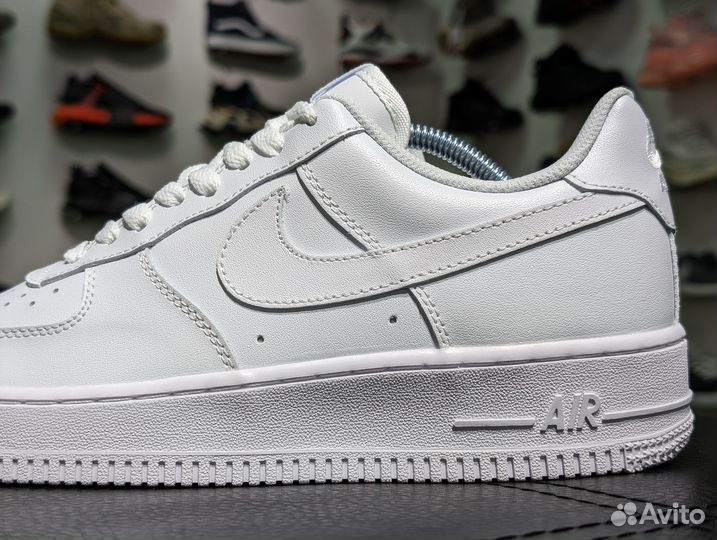 Nike Air Force белые форсы