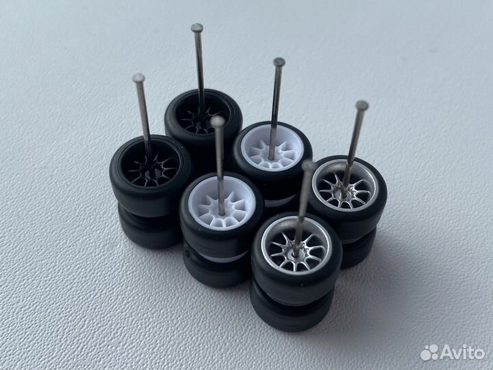 Колеса на резинке 1:64 hot wheels/matchbox