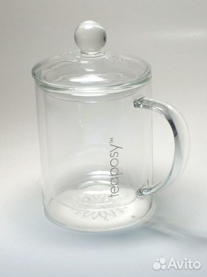 Стеклянная кружка с крышкой фирмы teaposy