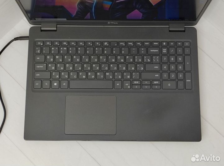 Для игр работы Core i5-10310U Dell Latitude Ноутбу