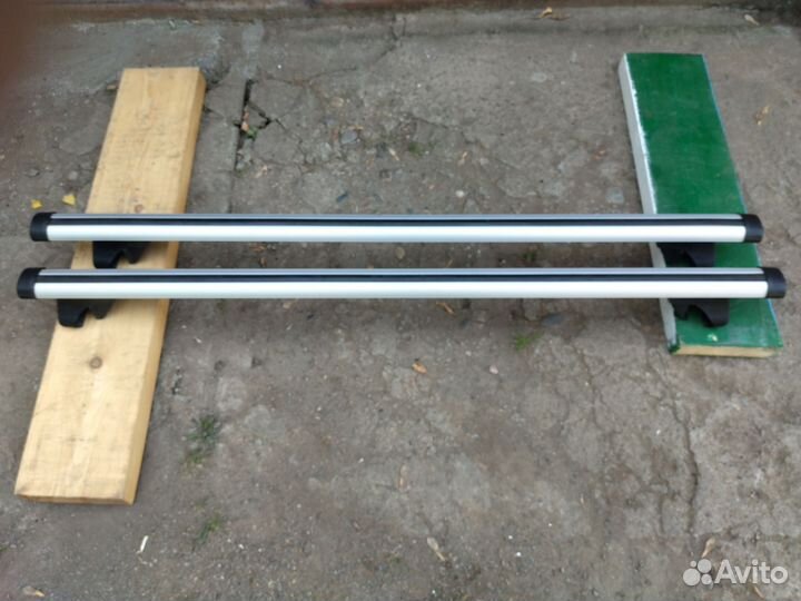 Поперечины на рейлинги автомобиля