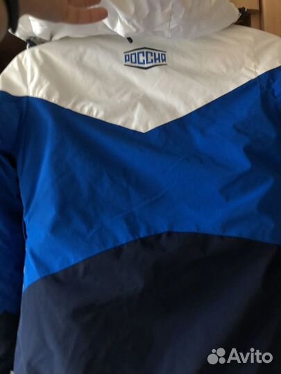 Горнолыжный костюм